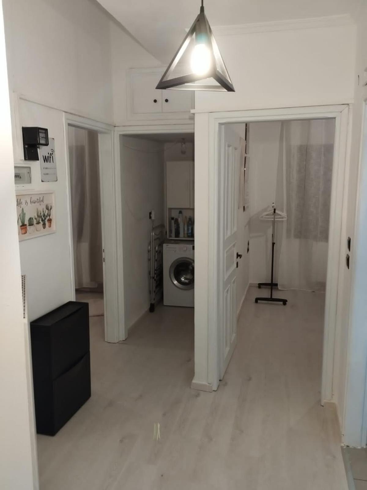 Black N' White Cozy Housegarden Alexandroupoli Bagian luar foto
